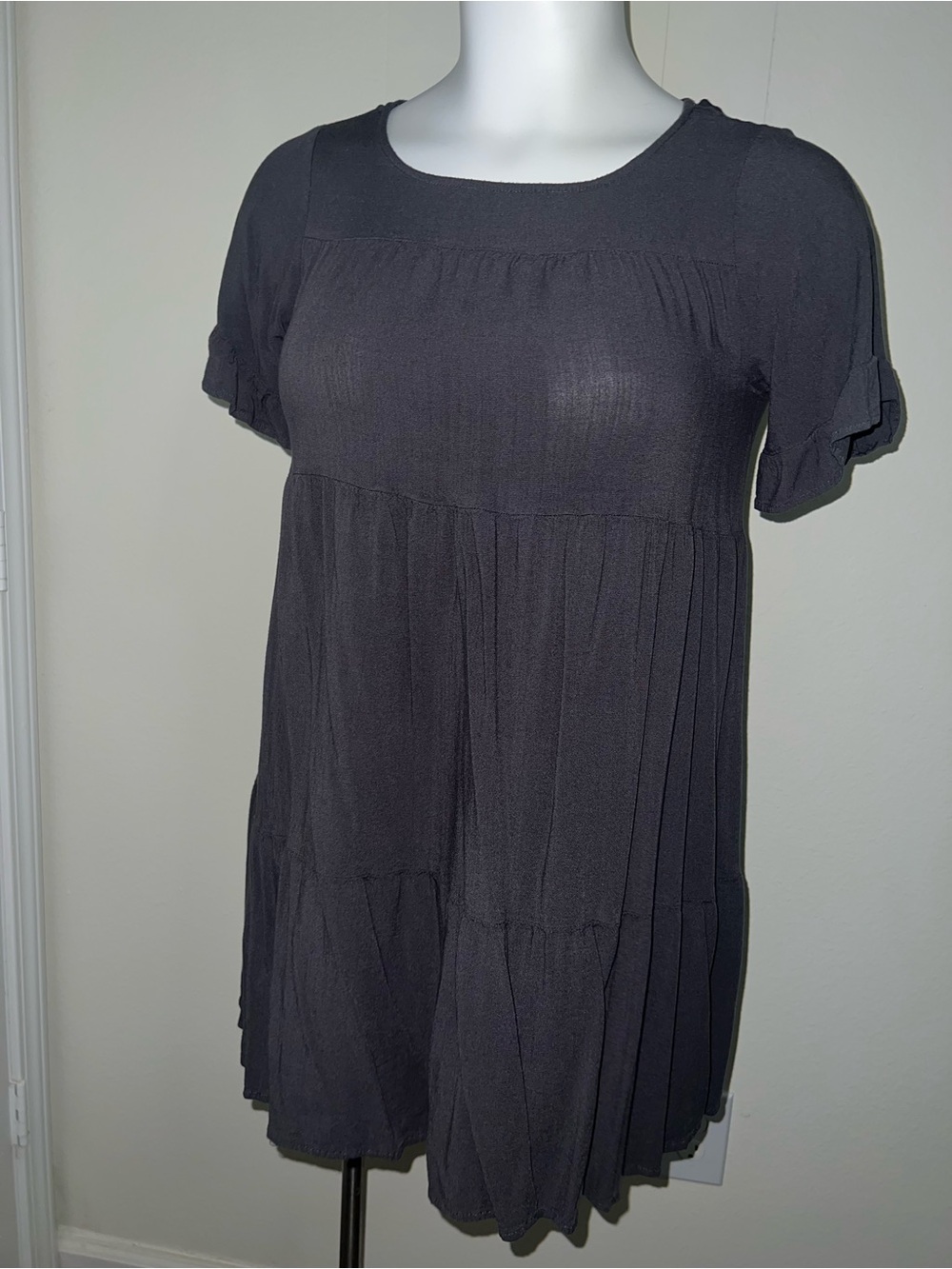 Torrid Gray Short Sleeve Tiered Tunic Dress